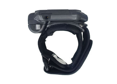 Wearable Terminal van de Streepjescodegegevens van Android PDA van de Scannerarmband met Geheugen WT04
